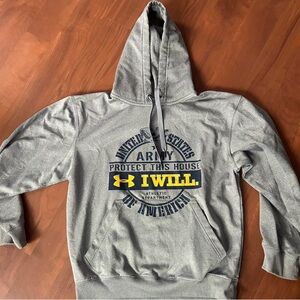 Under Armor sweatshirt